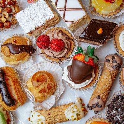 Veniero's Pasticceria & Caffe by null