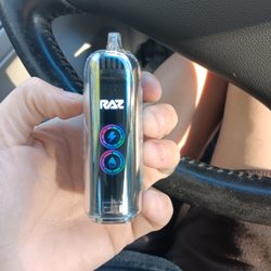Busters Grocery - DO NOT BUY VAPES HERE THEY'LL TAKE THE MONEY BUT WHEN THEY DONT WORK THEY DONT CARE!!! GO HOME AND CHARGE IT FOR A FEW HOURS THEY SAY! WTF!!