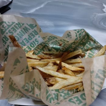 Wingstop - Fries were cold and basket was not filled. - Chicken Wings Near Me - North Richland Hills, Texas Wingstop - Fries were cold and basket was not filled. - Chicken Wings Near Me - North Richland Hills, Texas