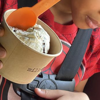 Milk & Cookies - Cookies n cream ice cream - Desserts Near Me - Temecula, California Milk & Cookies - Cookies n cream ice cream - Desserts Near Me - Temecula, California