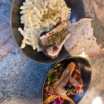 Magic Key Terrace - Magic Key Holder Dining - truffle mac and cheese with bone marrow / teriyaki chicken - Wine Bars Near Me - Anaheim, California Magic Key Terrace - Magic Key Holder Dining - truffle mac and cheese with bone marrow / teriyaki chicken - Wine Bars Near Me - Anaheim, California