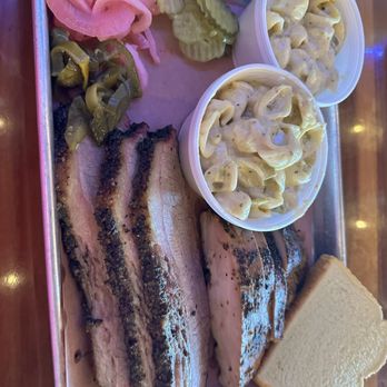 Hill City Chop House - 2 meat plate - turkey & brisket with hatch mac and cheese - Barbeque Near Me - Tolar, Texas Hill City Chop House - 2 meat plate - turkey & brisket with hatch mac and cheese - Barbeque Near Me - Tolar, Texas