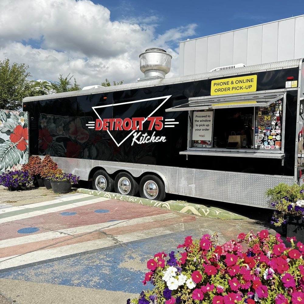 Detroit 75 Kitchen - Food Trucks Near Me - Detroit, Michigan Detroit 75 Kitchen - Food Trucks Near Me - Detroit, Michigan