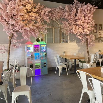 Ding Tea Garland - Coffee & Tea Near Me - Garland, Texas Ding Tea Garland - Coffee & Tea Near Me - Garland, Texas