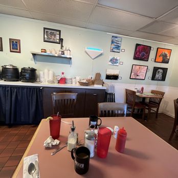 Brookwood Cafe - the dining area of the restaurant - Delis Near Me - Hamilton Township, New Jersey Brookwood Cafe - the dining area of the restaurant - Delis Near Me - Hamilton Township, New Jersey
