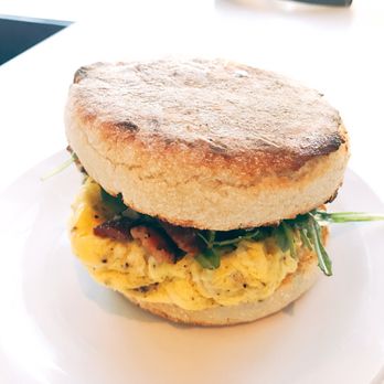 Moxie Eatery - Bacon and Gorgonzola - Cafes Near Me - Denver, Colorado