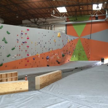 The Wall Climbing Gym - Yoga Near Me - Vista, California