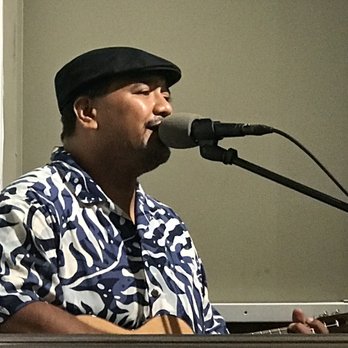 Beastside Kitchen - Local live music - Seafood Near Me - Honolulu, Hawaii