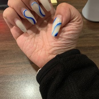 Leslie's Nails 2 - One month later no broken nails either legit can just get a fill - Nail Salons Near Me - San Francisco, California Leslie's Nails 2 - One month later no broken nails either legit can just get a fill - Nail Salons Near Me - San Francisco, California