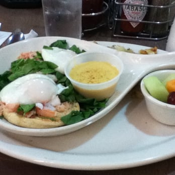 Rick's Cafe - Eggs Louis Cayenne with hollandaise on the side - American Near Me - Los Altos, California