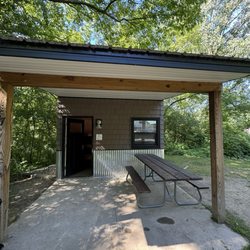 Hayes State Park Headquarters - Cabin 87 exterior