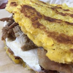 Patacon De Pernil