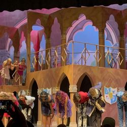 Mission City Center for Performing Arts - Cast of The Descendants, bowing at the end of their show!