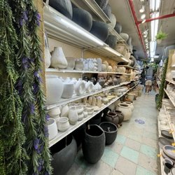 Jamali Floral & Garden - More plant pots