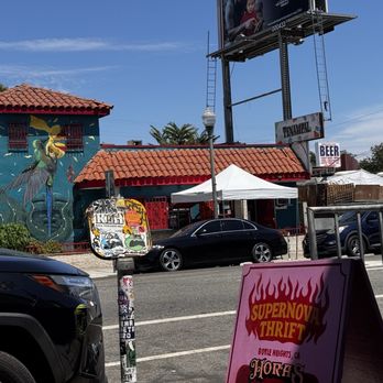 Tenampal - Outside - Mexican Near Me - Los Angeles, California