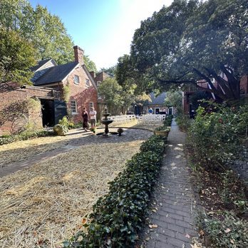 The Poe Museum - The courtyard, tranquil and lovely. Not bad for being situated in the middle of the city - Museums Near Me - Richmond, Virginia The Poe Museum - The courtyard, tranquil and lovely. Not bad for being situated in the middle of the city - Museums Near Me - Richmond, Virginia