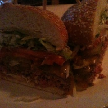 R+D Kitchen - Cheeseburger - New American Near Me - Santa Monica, California R+D Kitchen - Cheeseburger - New American Near Me - Santa Monica, California