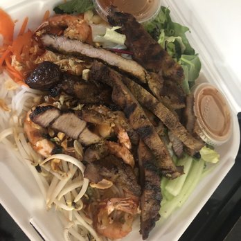 Pho Cafe - looks beautiful, but sadly had zero taste - Vietnamese Near Me - Louisville, Kentucky Pho Cafe - looks beautiful, but sadly had zero taste - Vietnamese Near Me - Louisville, Kentucky