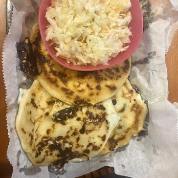 La Salvadorena - Pupusas - Salvadoran Near Me - Baton Rouge, Louisiana