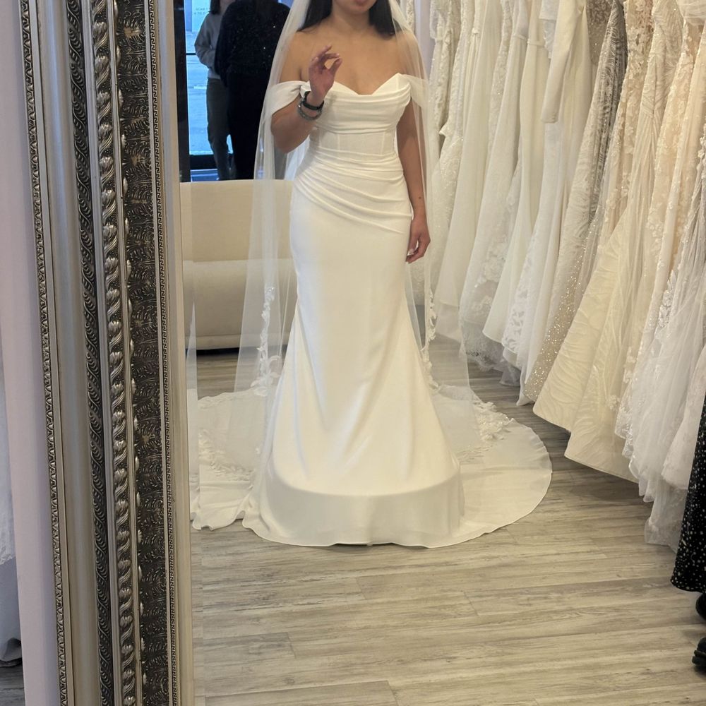 Luxe Redux Bridal - Luxe Privee Emory Gown with Louella straps - Bridal Near Me - Indianapolis, Indiana Luxe Redux Bridal - Luxe Privee Emory Gown with Louella straps - Bridal Near Me - Indianapolis, Indiana