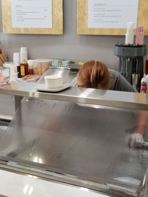 Bubbies Homemade Ice Cream and Desserts by null