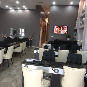 Pure Luxe Nail Spa - Nail Salons Near Me - Columbus, Ohio