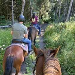 Red Hawk Stables