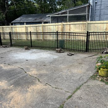 Midwest Fence & Construction Services - Fences & Gates Near Me - Elkhart, Iowa Midwest Fence & Construction Services - Fences & Gates Near Me - Elkhart, Iowa