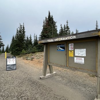 Hurricane Hill Trailhead - Beginning of Trail - Hiking Near Me