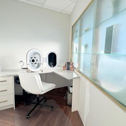 Serenity Spa and Facials - Skin analyzer