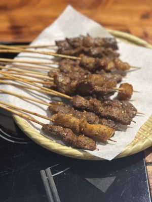 Funny BBQ 98 聚点串吧 by null