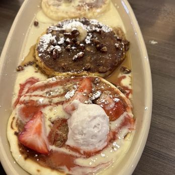 Snooze, an A.M. Eatery - Flight Pancakes - Breakfast & Brunch Near Me - Phoenix, Arizona Snooze, an A.M. Eatery - Flight Pancakes - Breakfast & Brunch Near Me - Phoenix, Arizona