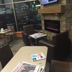 Tim Hortons - Nice and clean establishment the decor is so chill here, going to see how this panini going taste