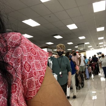 Kohl's - They are getting closer! - Men's Clothing Near Me - HOLLYWOOD, Florida