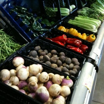 Arya Farm Produce - Grocery Near Me - Tracy, California