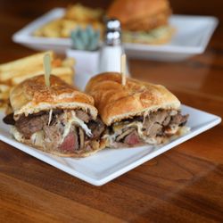 The Grill Room at Timber Point - A proper steak sandwich at our 19th Hole.