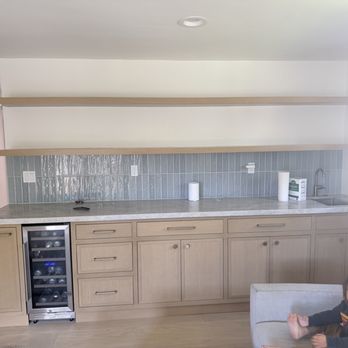 Itehua Custom Cabinetry - Wet bar - General Contractors Near Me - Gardena, California