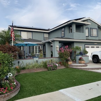 Kim's Painting - The finished product, including painting of front walls. Lots of complements from neighbors and passers by. - Painters Near Me - Fullerton, California Kim's Painting - The finished product, including painting of front walls. Lots of complements from neighbors and passers by. - Painters Near Me - Fullerton, California