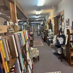 City Lights Cafe - Book store  upstairs