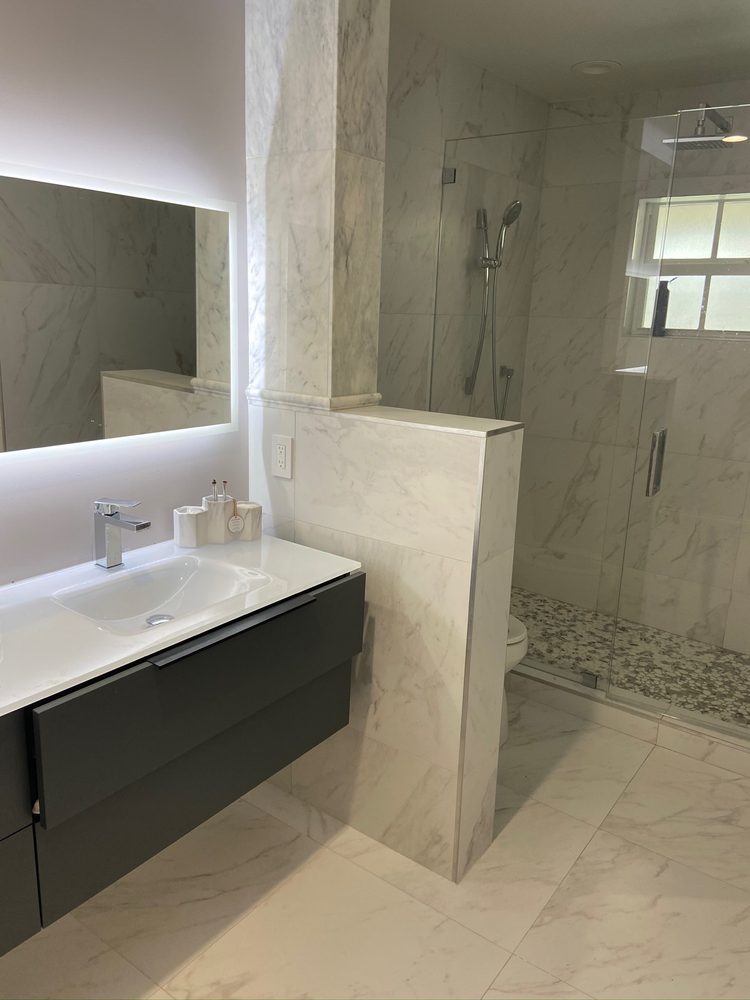 Slide of Advantage Building & Roofing