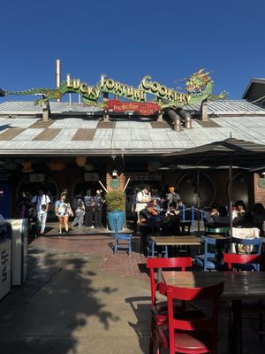 Lucky Fortune Cookery by null