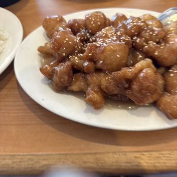 Good China Restaurant - Standard plate sesame chicken with white rice - Chinese Near Me - Phoenix, Arizona