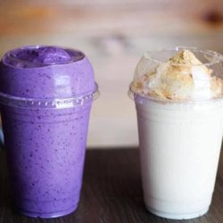 Lucky Beach Nutrition - Blueberry Cheesecake and White Chocolate Cheesecake Shake
