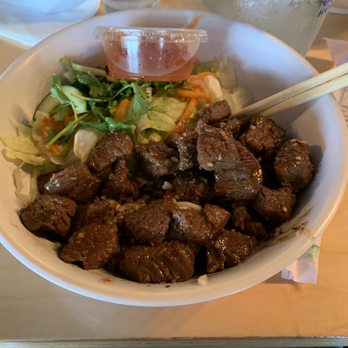 Nobi Public House - Vermicelli with shaking beef - Gastropubs Near Me - Webster, Texas