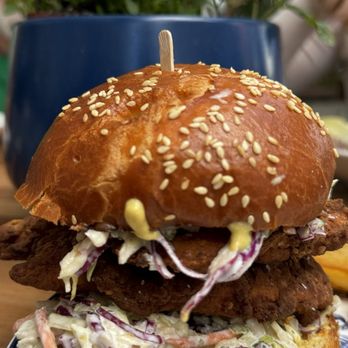 Bianca - Fried Spicy crispy chicken sandwich - French Near Me - Culver City, California Bianca - Fried Spicy crispy chicken sandwich - French Near Me - Culver City, California