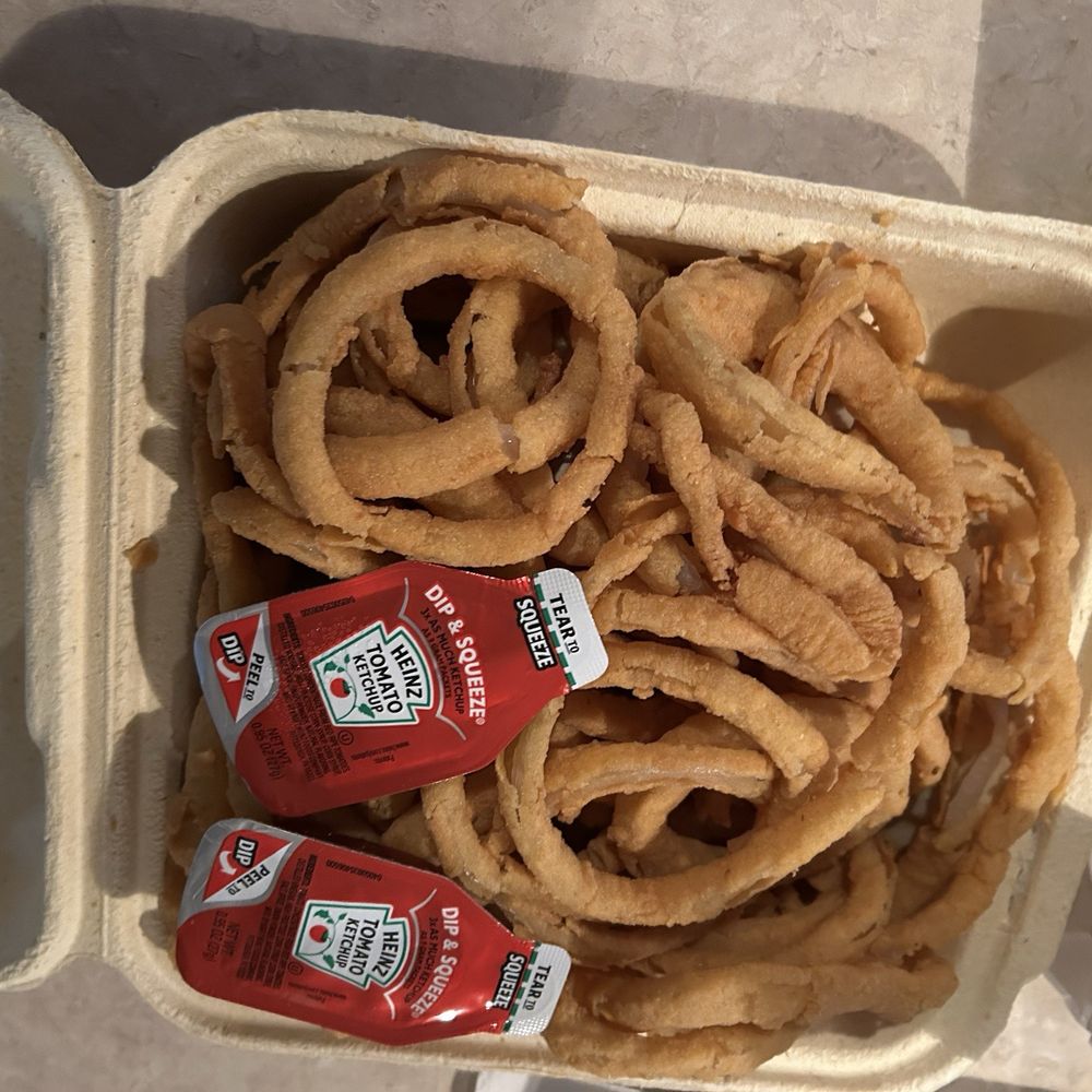 The Red Barn - Large onion rings - Seafood Near Me - Augusta, Maine