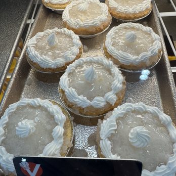 Vicky Bakery - Bakeries Near Me - Hialeah, Florida