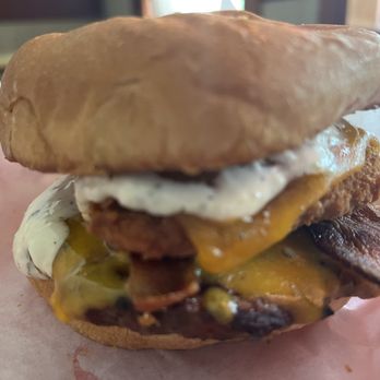 Hunters Bar & Grill - Jalapeño Popper Burger - Bars Near Me - Hunters, Washington Hunters Bar & Grill - Jalapeño Popper Burger - Bars Near Me - Hunters, Washington