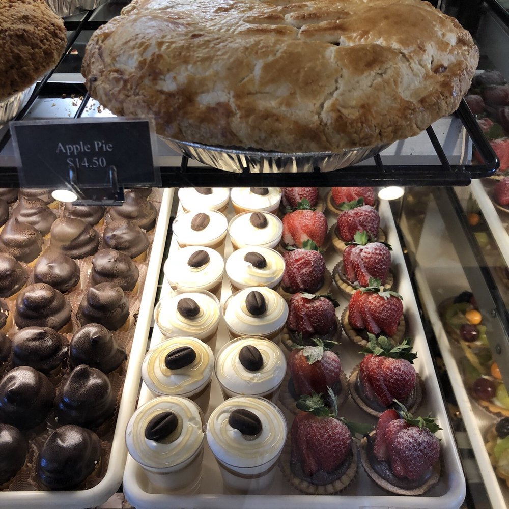 Lulu's Bakery - Bakeries Near Me - Fresh Meadows, New York