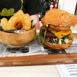 El Verde Comic Cafe